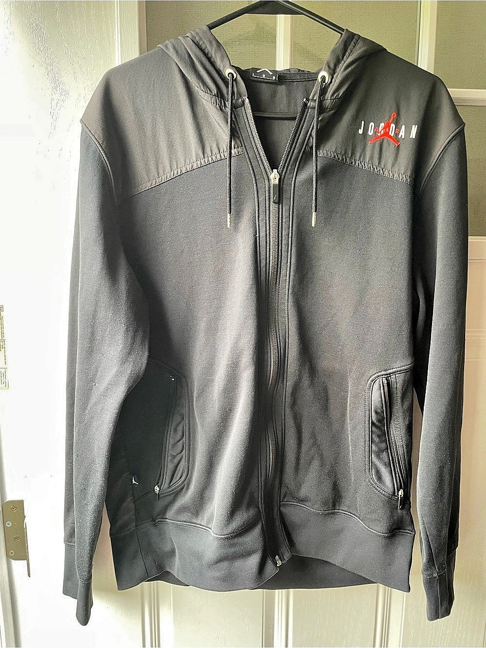 Men’s Air Jordan Hooded Lightweight Jacket Black Large
